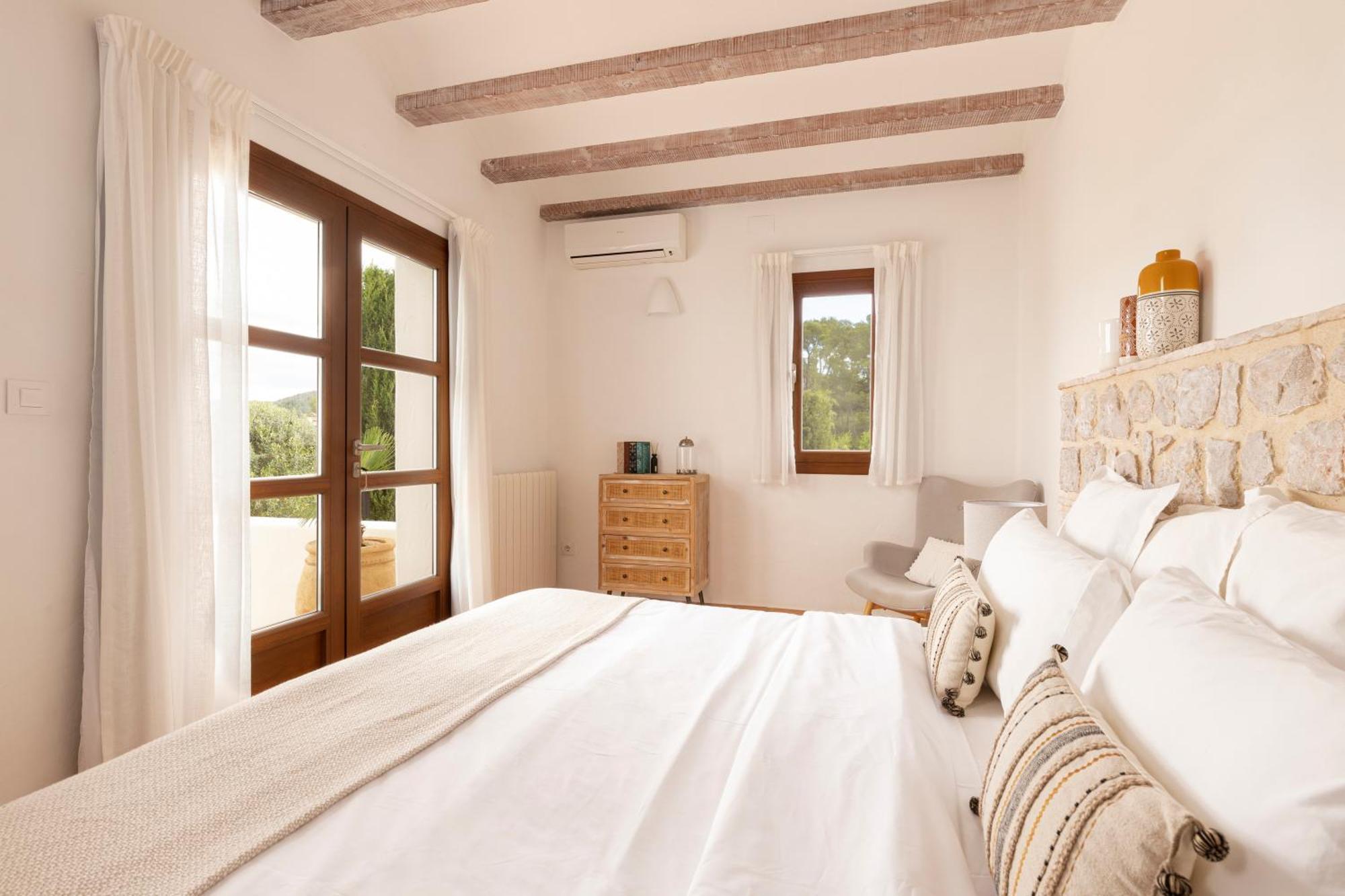 Cuatre Finques Guest House Jalon Exterior photo