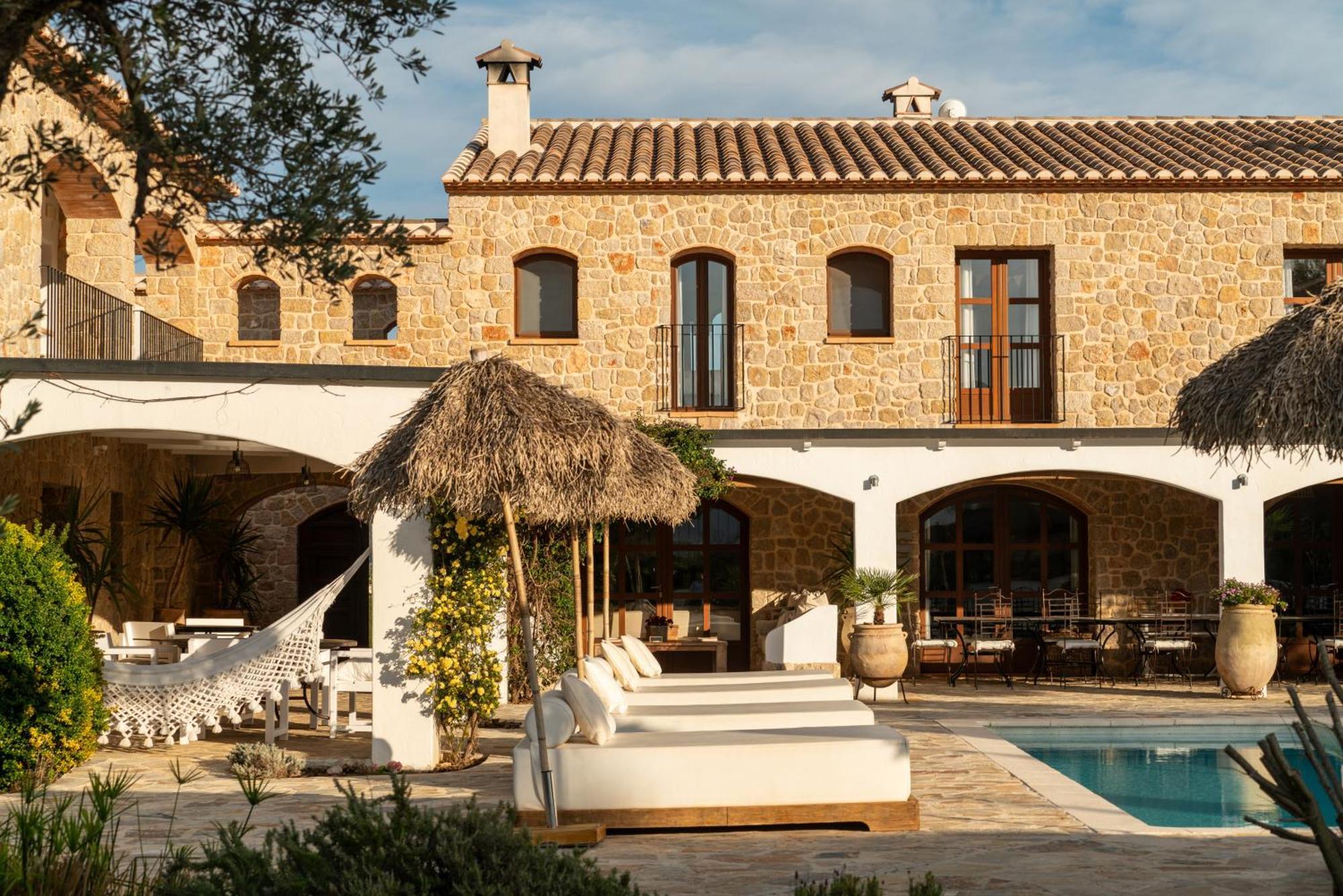 Cuatre Finques Guest House Jalon Exterior photo
